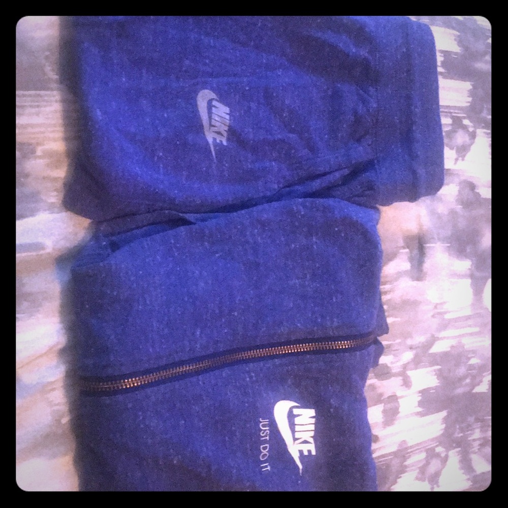 Nike sweat suit